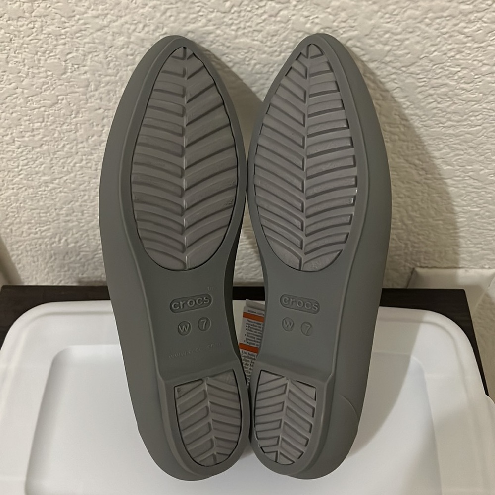 Crocs Flats - Picture 5 of 6